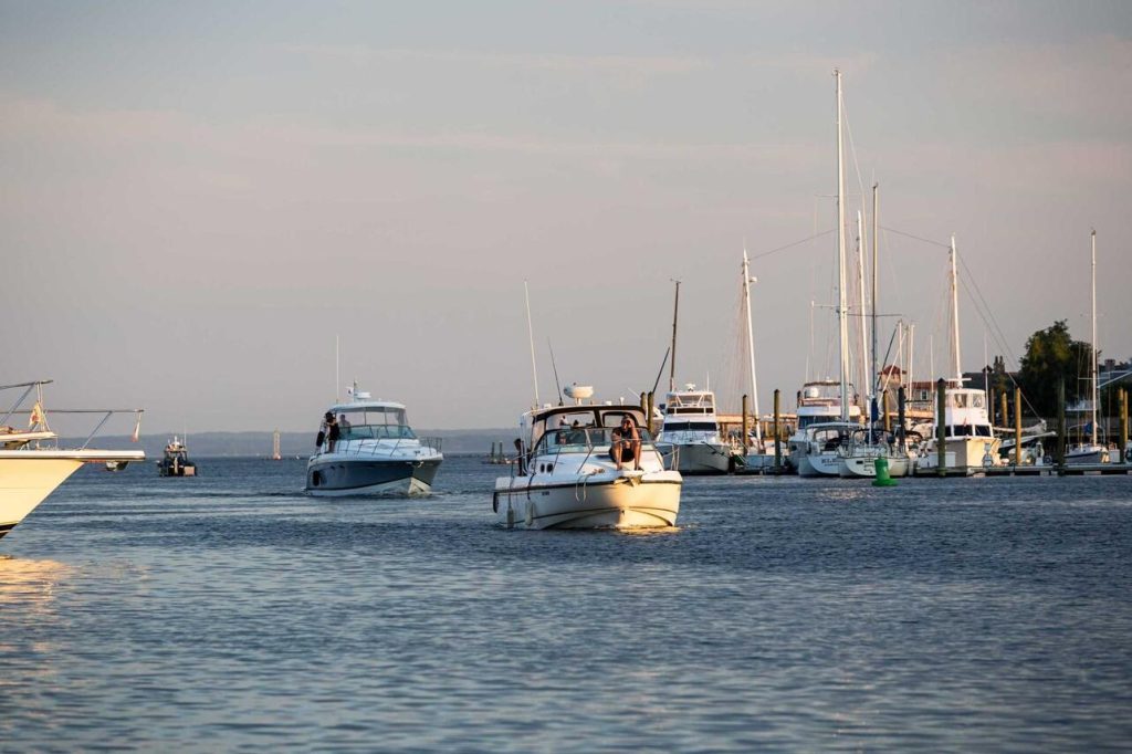 NeighborhoodCarouselImage006