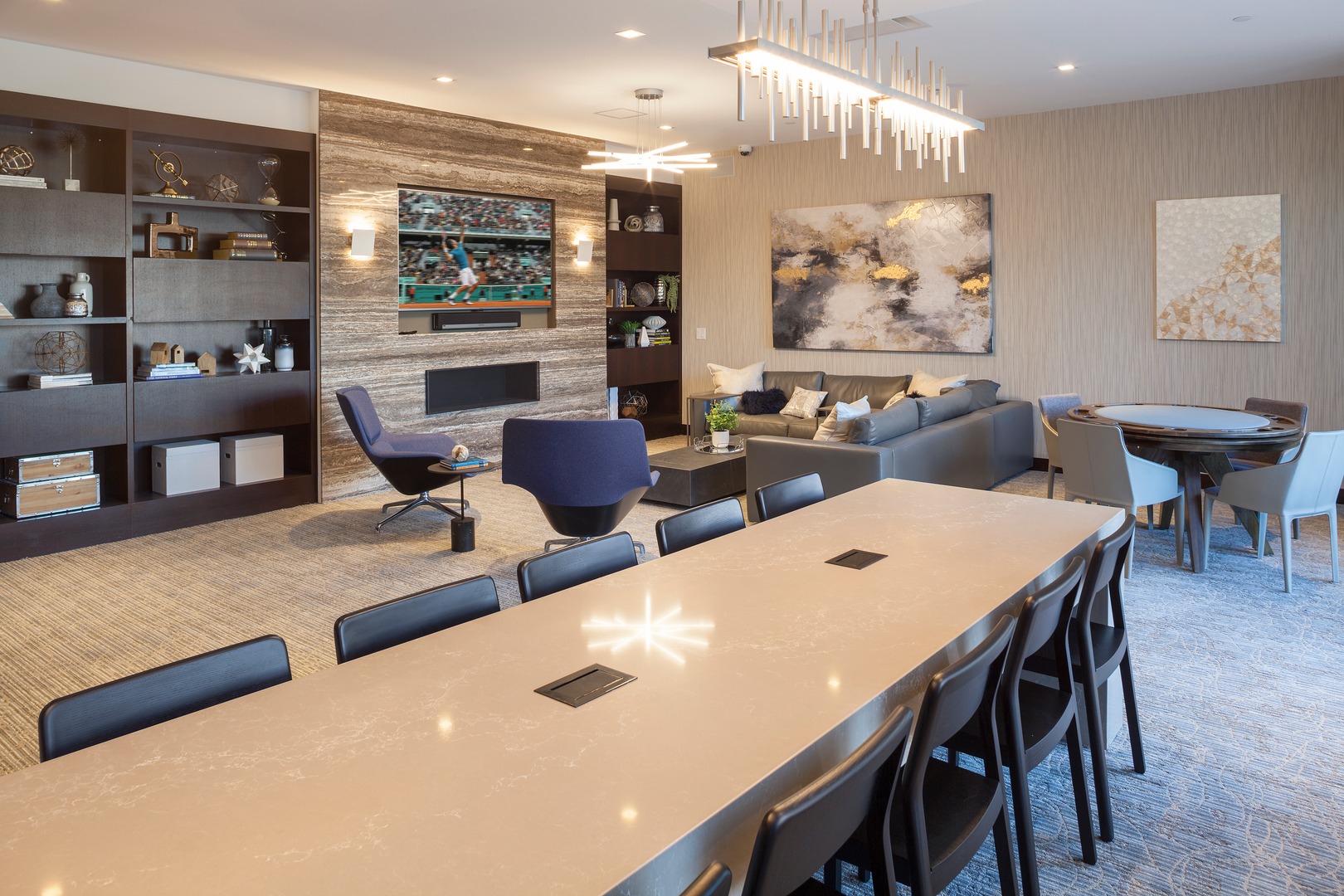 A bright, flexible workspace designed for focus and collaboration.